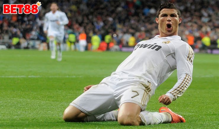 Repoker trong bóng đá là gì? Những kỷ lục về Repoker trong bóng đá